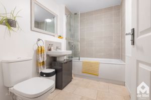 Photo 1- click for photo gallery